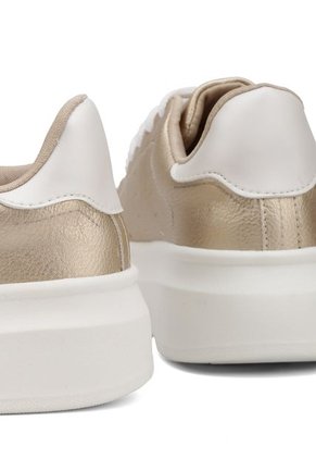 TENIS DORADOS BULL TERRIER CAROL