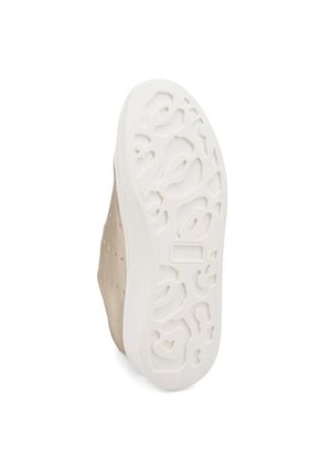 TENIS DORADOS BULL TERRIER CAROL