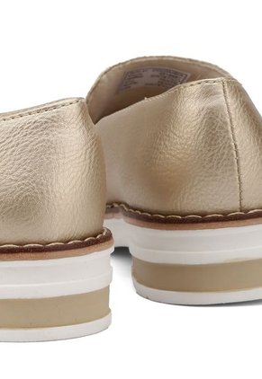 ZAPATO DORADO CON TACHES BULL TERRIER AMINA