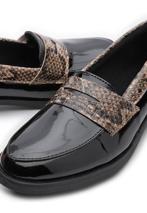 ZAPATO NEGRO/PITON BULL TERRIER CAIHER