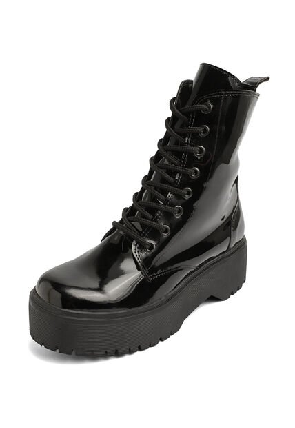 BOTA NEGRA DE CHAROL CON SUELA NEGRA BRIONA