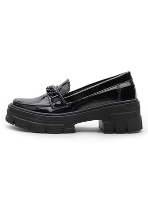 MOCASIN NEGRO CON HERRAJE BULL TERRIER SALOME