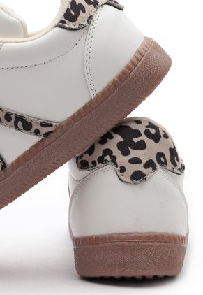 DEPORTIVO BLANCO/ANIMAL PRINT BULL TERRIER PARIS