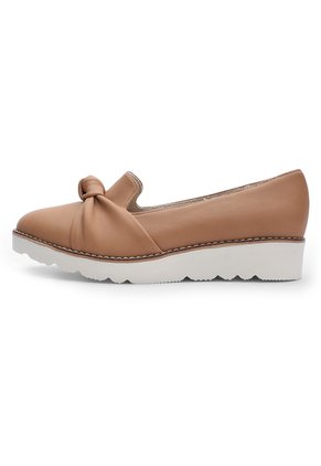 ZAPATO CURUBA BULL TERRIER TILLAR