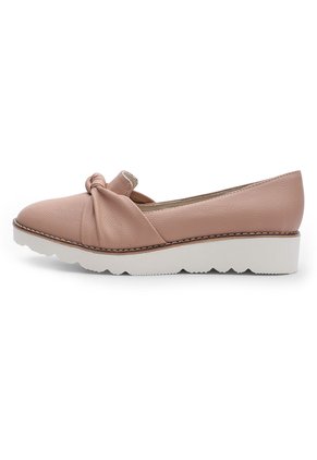 ZAPATO ROSA BULL TERRIER TILLAR
