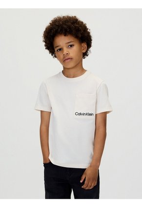 Camiseta Blanca Para Niño De Manga Corta Con Bolsillo Y Logo Bordado Calvin Klein