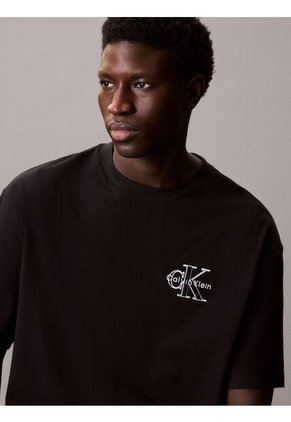 Camiseta Negra Con Gráfico De Monograma Calvin Klein Calvin Klein