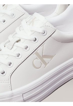 Tenis Blanco De Plataforma De Cuero Calvin Klein