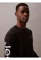 Camiseta Negra De Manga Larga Con Logo Viajero Calvin Klein de Calvin Klein