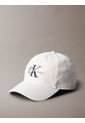 Gorra Blanca Con Monograma Bordado Calvin Klein de Calvin Klein