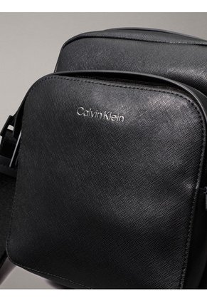Bolso Negro Reporter Must Calvin Klein