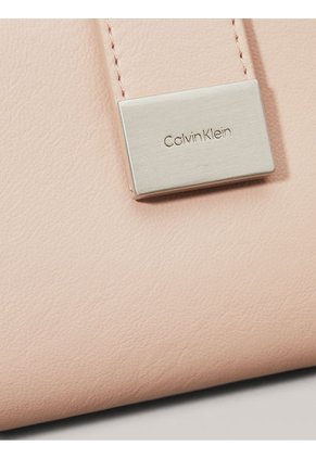 Billetera Rosada Con Compartimento Para Billetes Calvin Klein