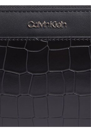 Billetera Negra Must Con Estilo Cocodrilo Calvin Klein