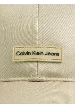Gorra Beige Con Parche De Goma Calvin Klein