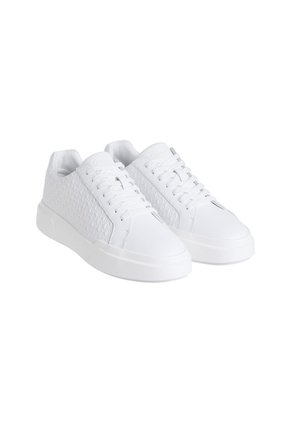 Tenis Blanco Con Suela Gruesa Y Estampado De Monograma En Relieve Calvin Klein