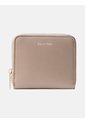 Billetera Beige Mediana Con Cierre De Cremallera Calvin Klein de Calvin Klein