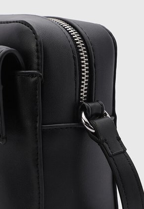 Bolso Manos Libres Calvin Klein Mini Quilt Negro