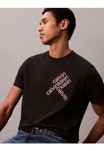 Camiseta Negra Con Logotipo Apilado Calvin Klein Calvin Klein