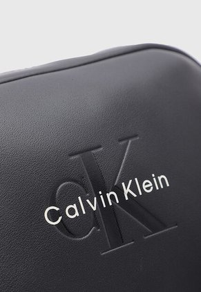 Bolso Manos Libres Calvin Klein Negro