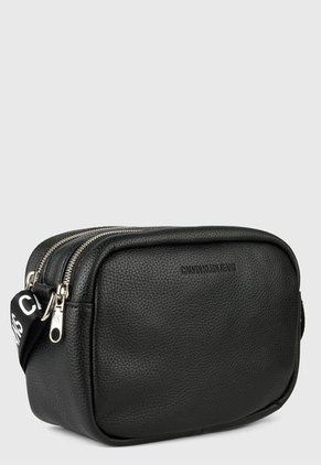 Bolso Negro-Blanco Calvin Klein