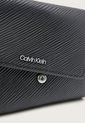 Billetera Negro-Plateado Calvin Klein de Calvin Klein