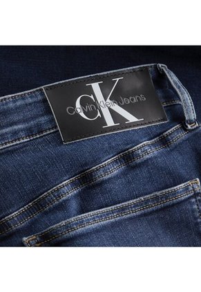 Jeans Azul De Corte Skinny Con Logo Calvin Klein