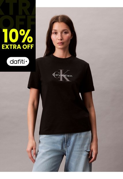 Camiseta Negra Classic Monogram Hero Calvin Klein
