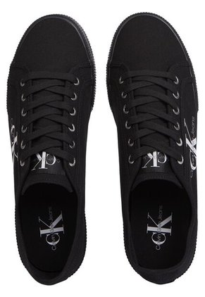 Tenis Negro Essential Vulcanized Calvin Klein