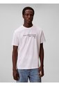 Camiseta Blanca Con Gráfico De Logo Calvin Klein de Calvin Klein