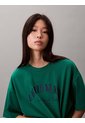 Camiseta Verde Cropped Con Logo Calvin Klein de Calvin Klein