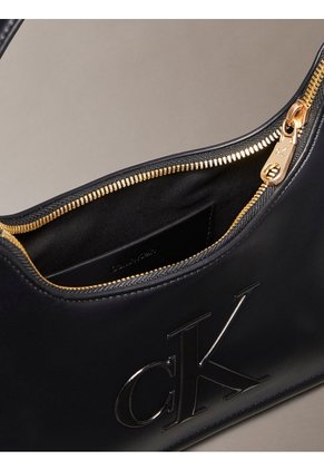 Bolso Negro De Hombro Con Logo Monograma Grabado Calvin Klein