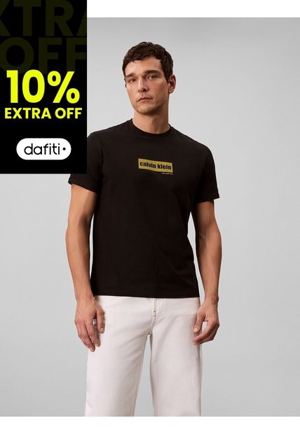 Camiseta Negra Con Box Logo Calvin Klein