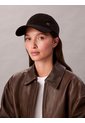 Gorra Negra De Béisbol Con Aplique Metálico De Logo Calvin Klein de Calvin Klein