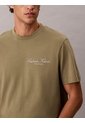 Camiseta Verde Con Logo Gráfico Calvin Klein de Calvin Klein
