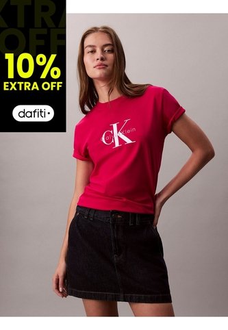 Camiseta Rosada Clásica Con Monograma Estampado Calvin Klein Calvin Klein