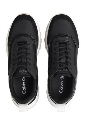 Tenis Multicolor Runner En Tejido De Malla Con Suela Gruesa Calvin Klein