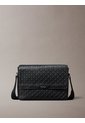 Bolso Negro Mensajero Con Solapa Y Textura De Emblema Calvin Klein de Calvin Klein
