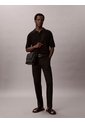 Bolso Negro Mensajero Con Solapa Y Textura De Emblema Calvin Klein de Calvin Klein