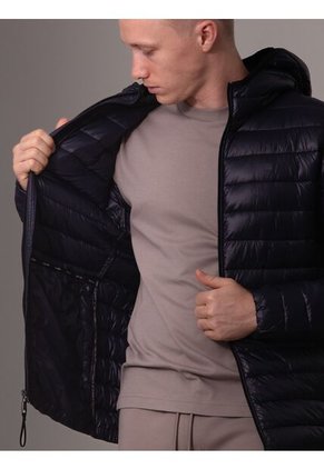 Chaqueta Azul Acolchada Con Capota Calvin Klein