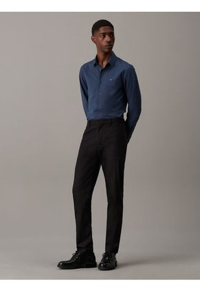 Camisa Negra Slim De Popelín Elástico Calvin Klein