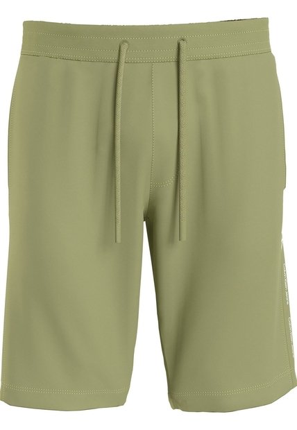 Bermuda Verde Con Cinta Distintiva En Los Laterales Calvin Klein
