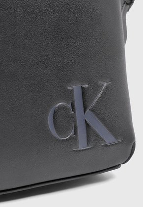 Bolso Manos Libres Negro Calvin Klein