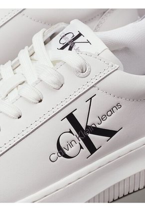 Tenis Blanco Chunky De Cuero Calvin Klein