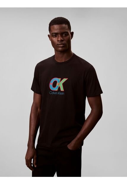 Camiseta Negra Con Estampado Gráfico De Monograma Calvin Klein