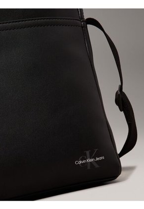 Bolso Negro Reporter Suave Con Monograma Calvin Klein