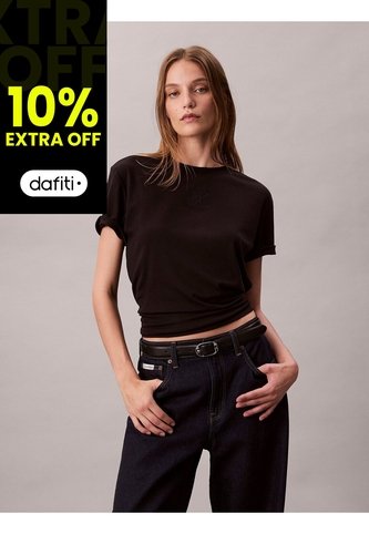 Camiseta Negra Emblemática De Logo Calvin Klein Calvin Klein