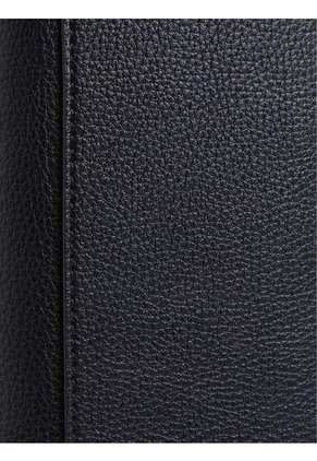 Billetera Negra Trifold Con Placa Metálica Calvin Klein