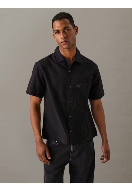 Camisa Negra Manga Corta Con Bolsillo Calvin Klein