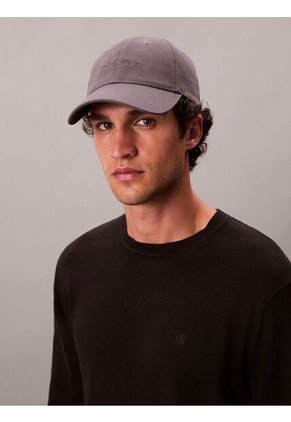 Gorra Gris Con Logotipo Bordado Calvin Klein