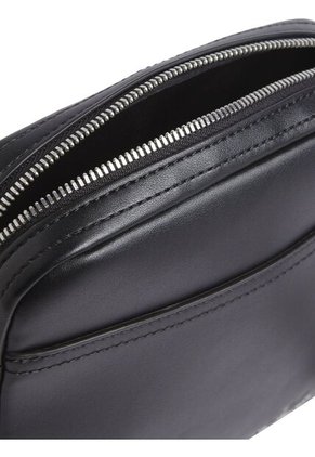 Bolso Negro Reporter Con Monograma Calvin Klein